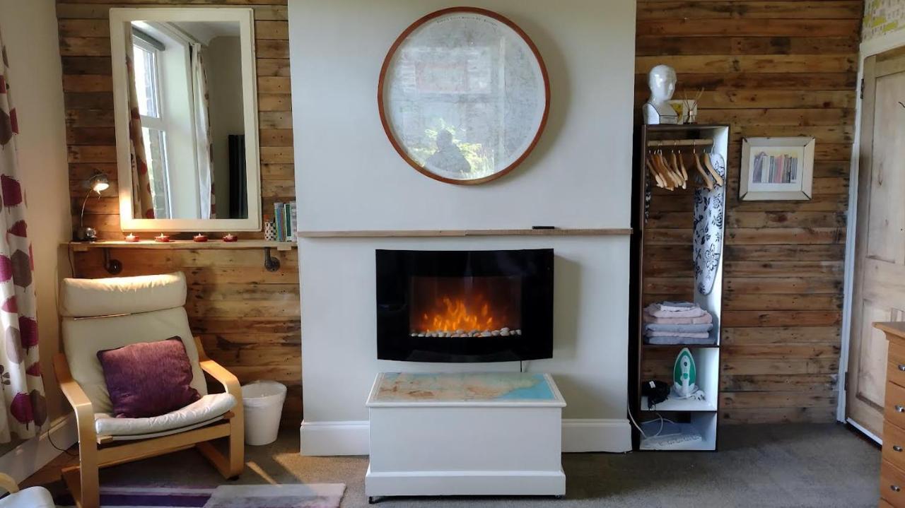 The Cabin - Great Views, Garden, Netflix, Near Town Hebden Bridge Exteriör bild